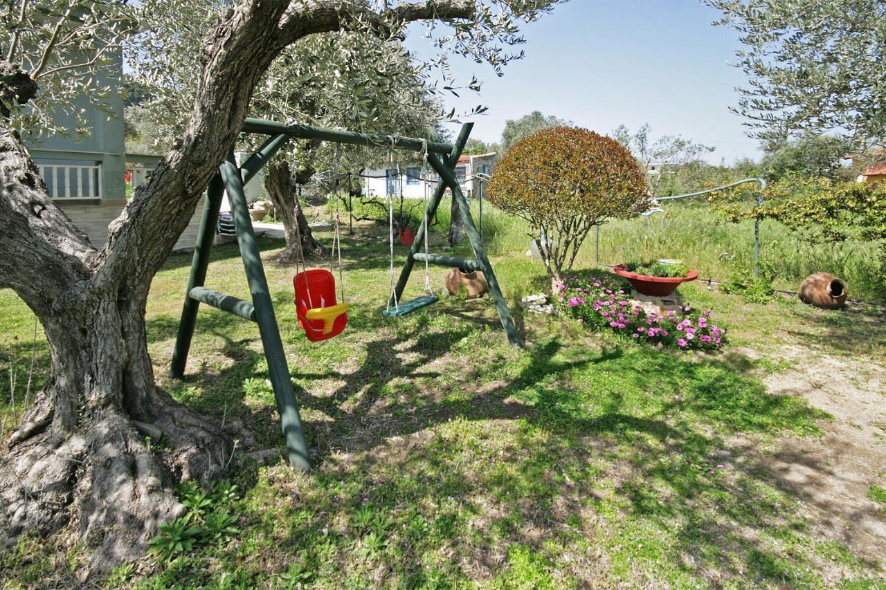 Villa Efi's *